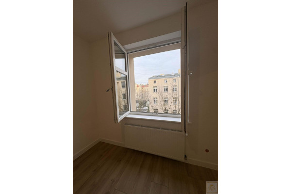 Poznań, Przemysłowa, Wilda, 64,5 m&sup2;, REMONT 2026 &mdash; gotowe na inwestycję!