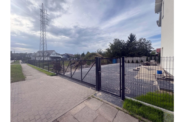 Poznań, Starołęka, TWOJA FIRMA ZASŁUGUJE NA SIEDZIBĘ, KT&Oacute;RĄ KAŻDY ZAPAMIĘTA