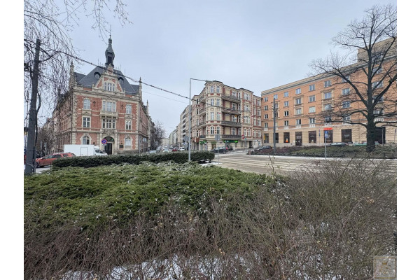 Poznań, Centrum, Ścisłe centrum, piesza odległość od Parku Cytadela i Starego Rynku